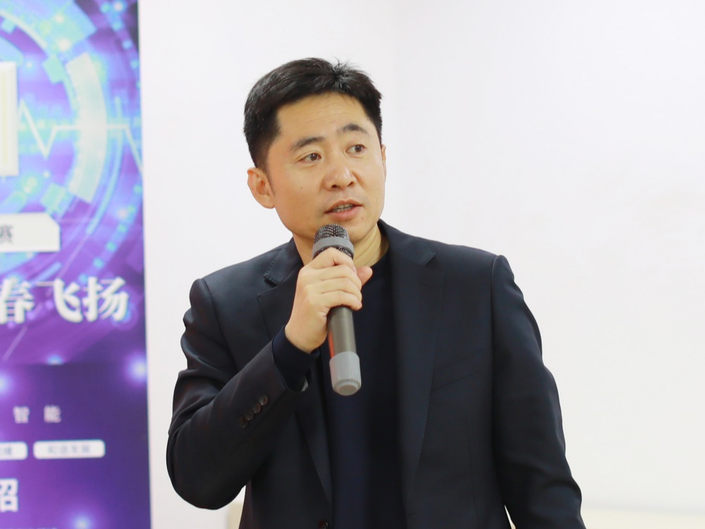 MRCAT猫先生_官方网站